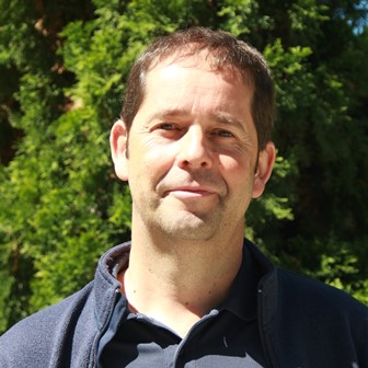 Prof. Adrián Hierro Cano